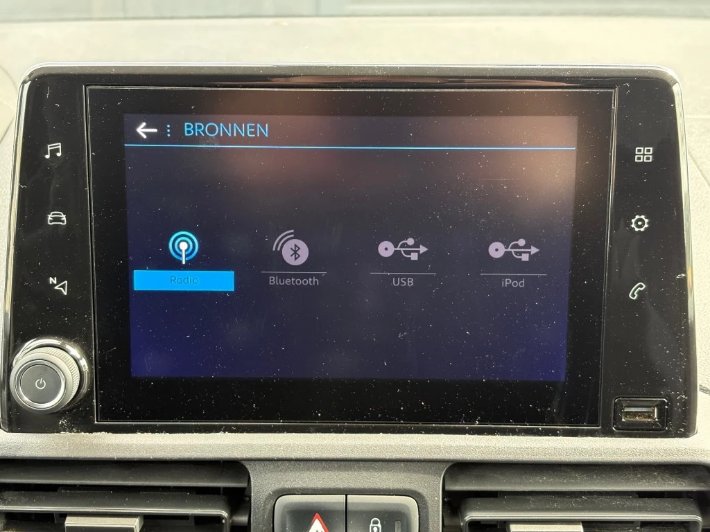 Hoofdafbeelding Peugeot Partner