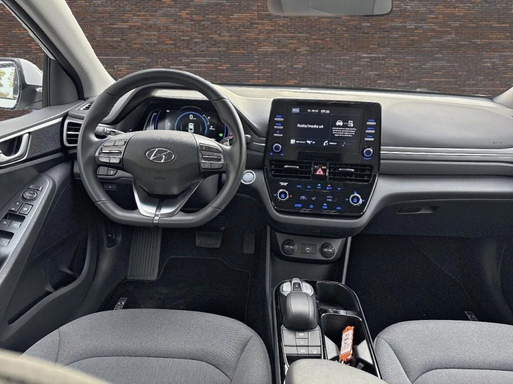 Hoofdafbeelding Hyundai IONIQ