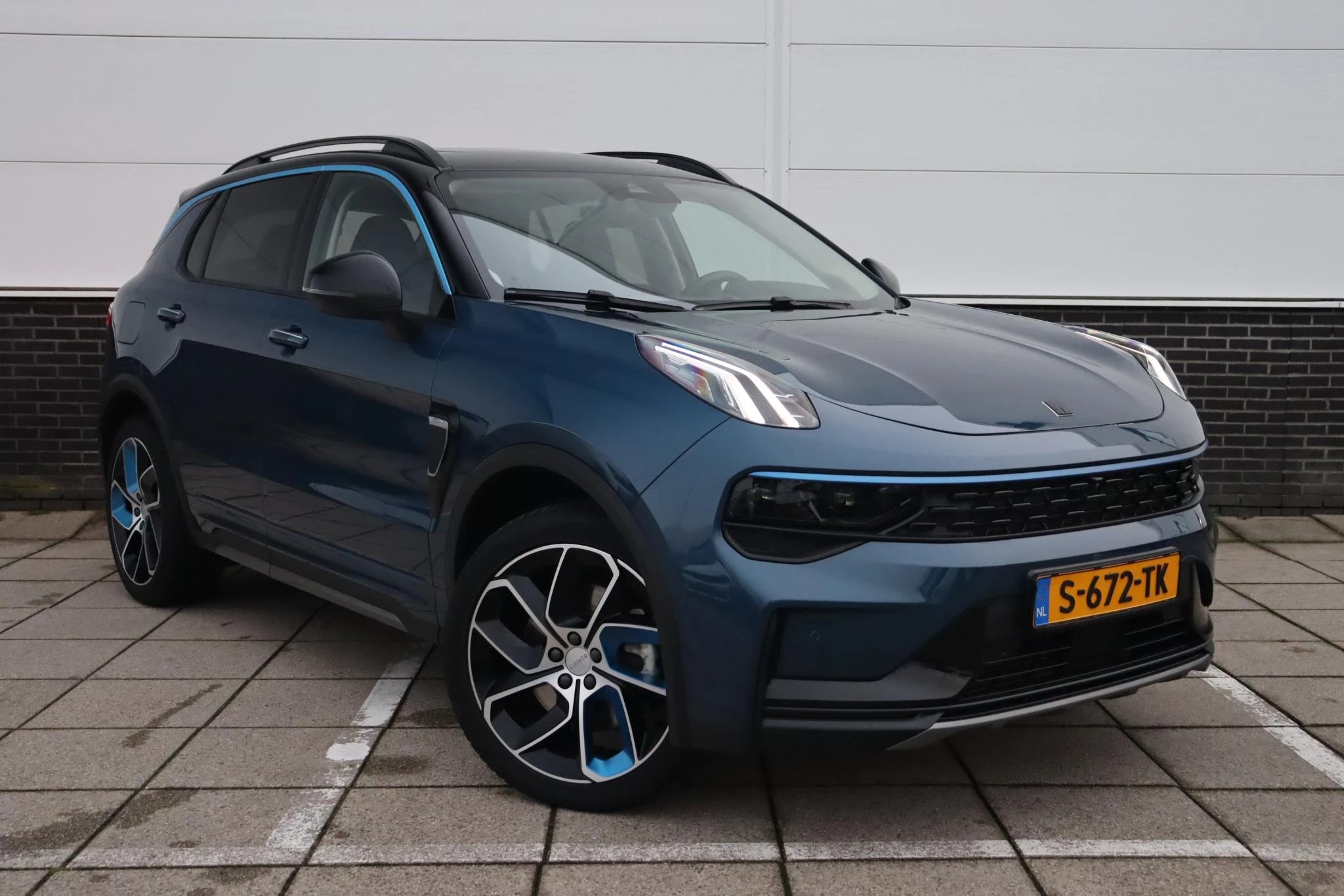 Hoofdafbeelding Lynk & Co 01