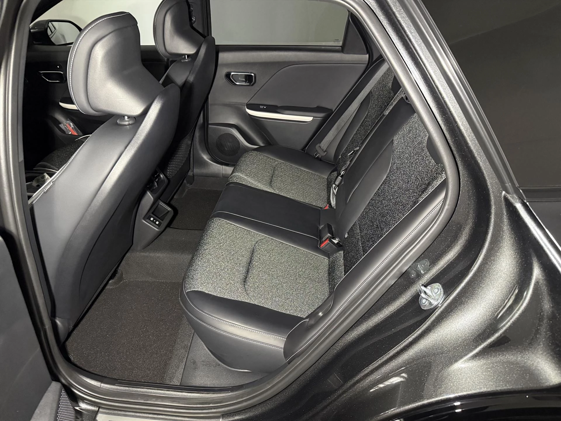 Hoofdafbeelding Kia K4