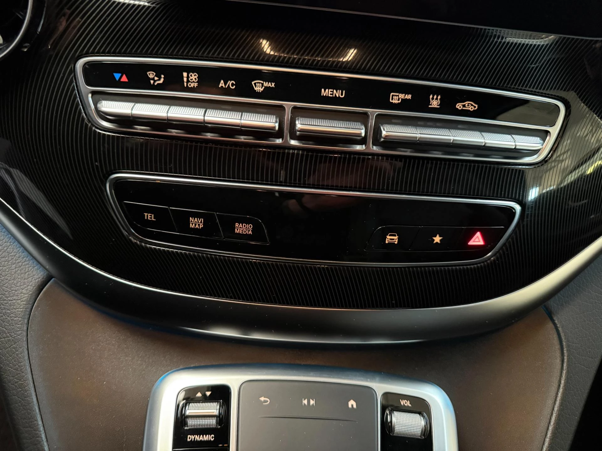 Hoofdafbeelding Mercedes-Benz EQV