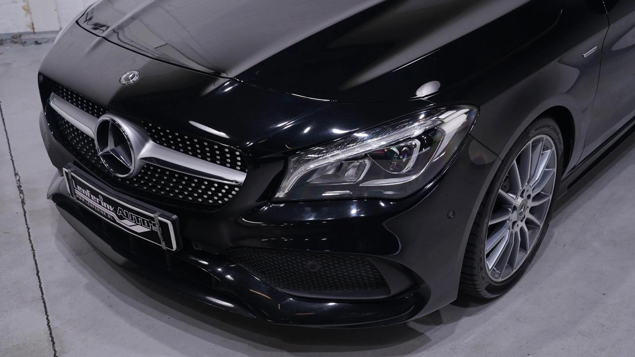 Hoofdafbeelding Mercedes-Benz CLA