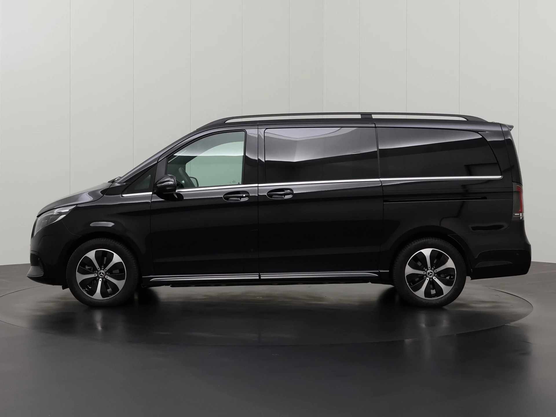 Hoofdafbeelding Mercedes-Benz EQV