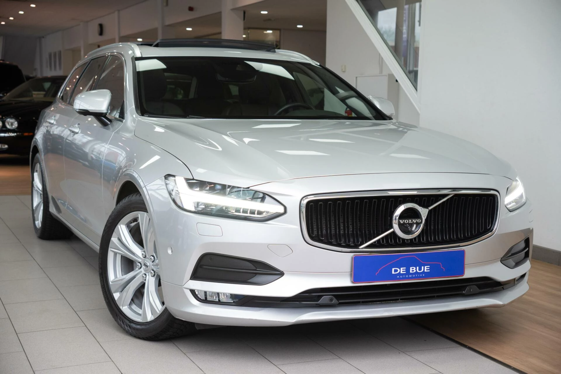 Hoofdafbeelding Volvo V90