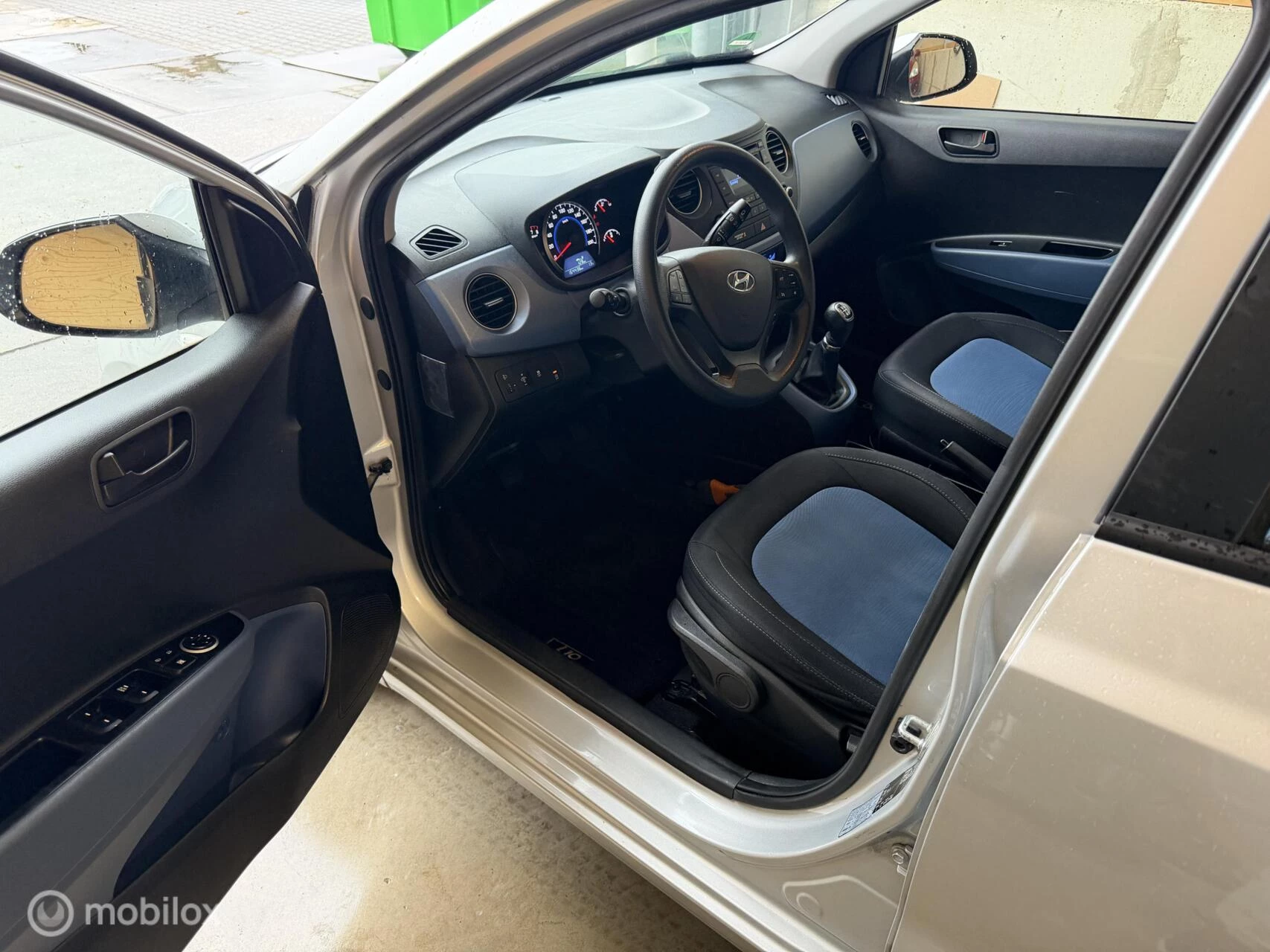 Hoofdafbeelding Hyundai i10