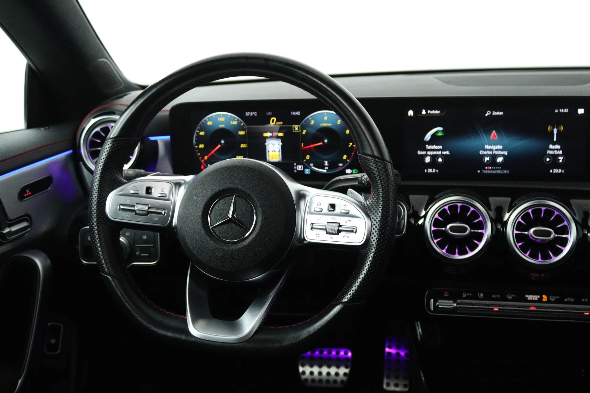 Hoofdafbeelding Mercedes-Benz CLA