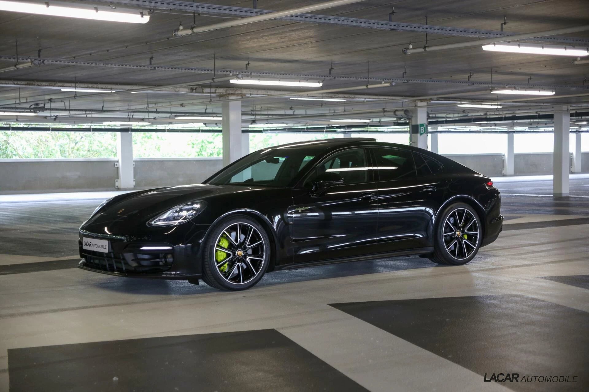 Hoofdafbeelding Porsche Panamera