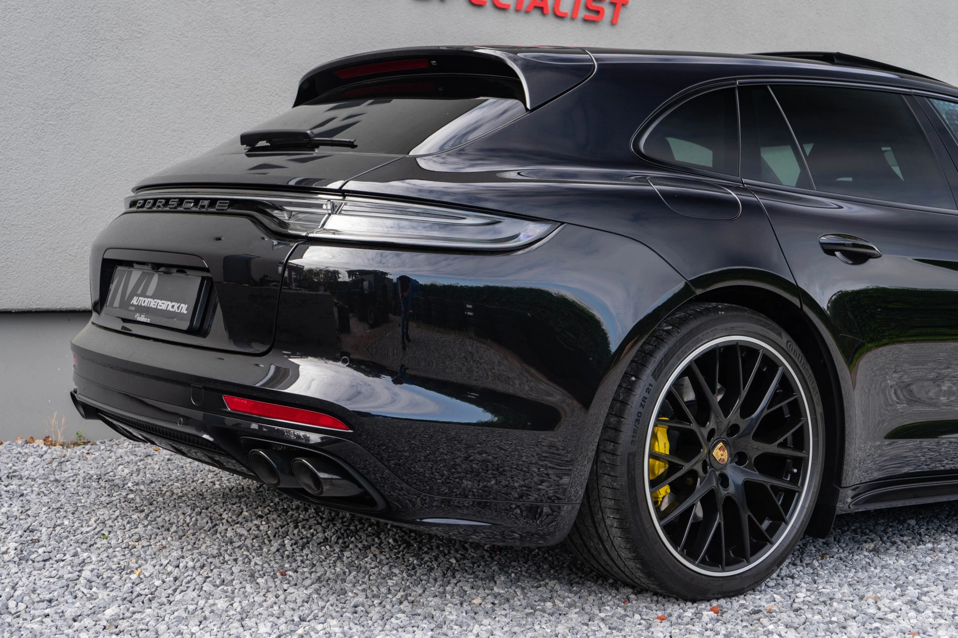 Hoofdafbeelding Porsche Panamera