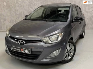 Hyundai I20 1.4i i-Motion /Schuifdak /Automaat /Parkeersensoren