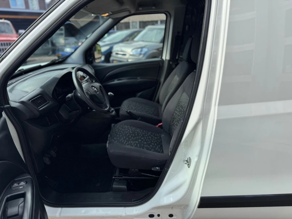 Hoofdafbeelding Opel Combo
