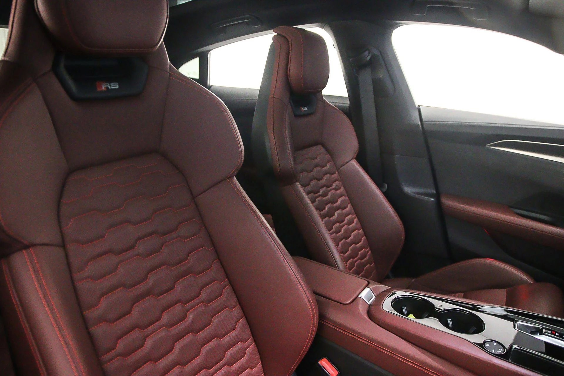 Hoofdafbeelding Audi e-tron GT