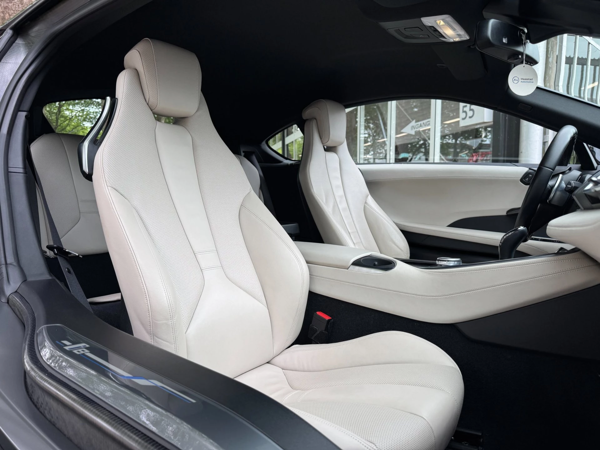 Hoofdafbeelding BMW i8
