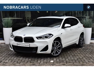 Hoofdafbeelding BMW X2 BMW X2 xDrive25e M Sport High Executive Automaat / Panoramadak / Adaptieve Cruise Control / Achteruitrijcamera / Head-Up Display / Elektrische Sportstoelen / 19 inch LMV / Keyless Entry