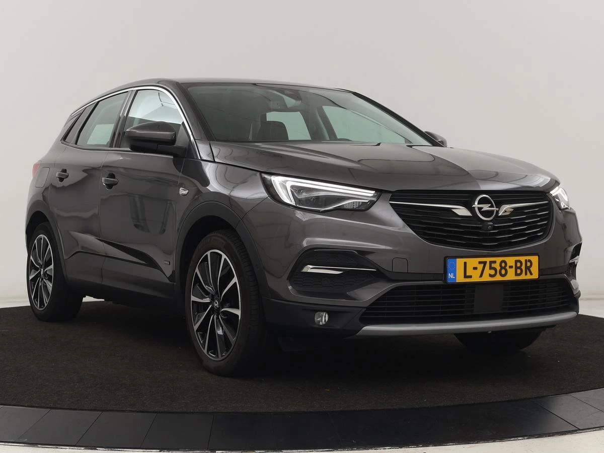 Hoofdafbeelding Opel Grandland X