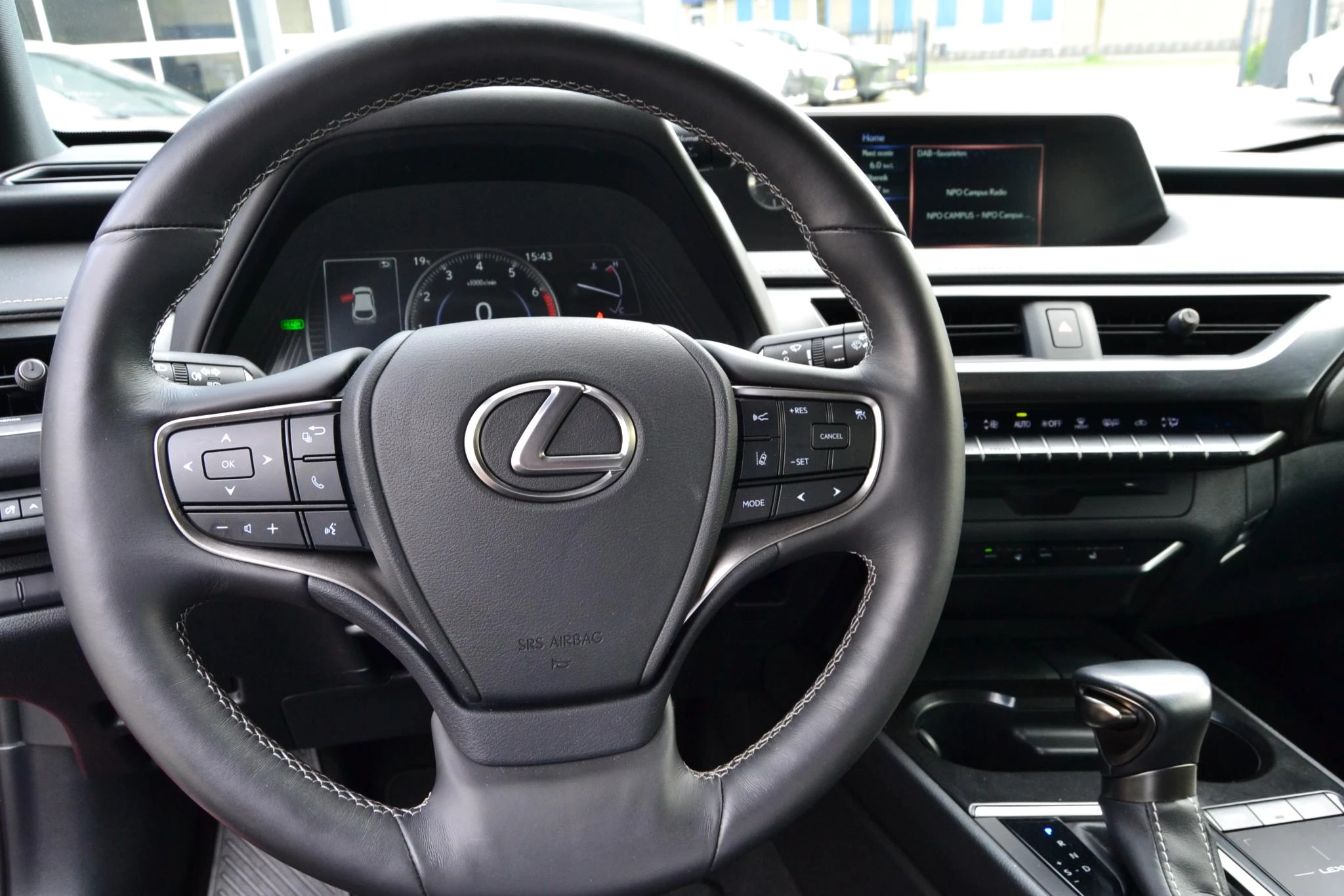 Hoofdafbeelding Lexus UX