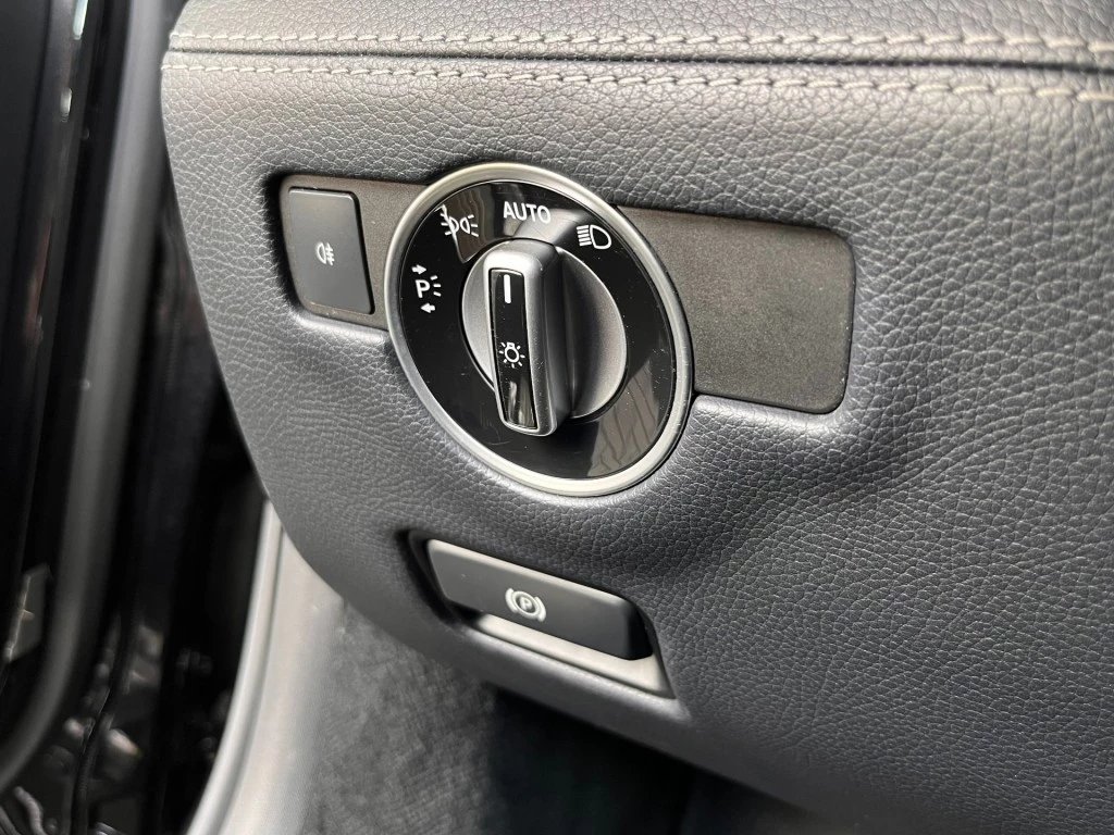 Hoofdafbeelding Mercedes-Benz SL