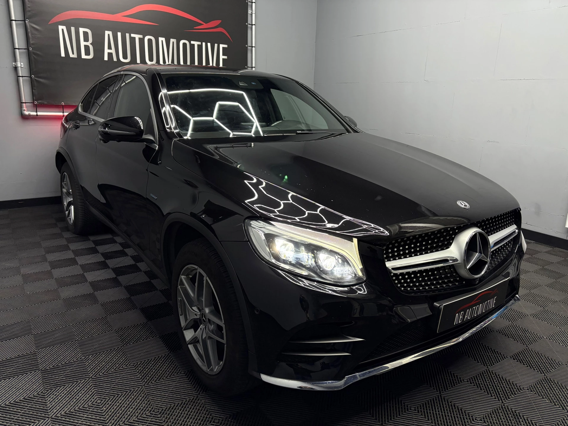 Hoofdafbeelding Mercedes-Benz GLC