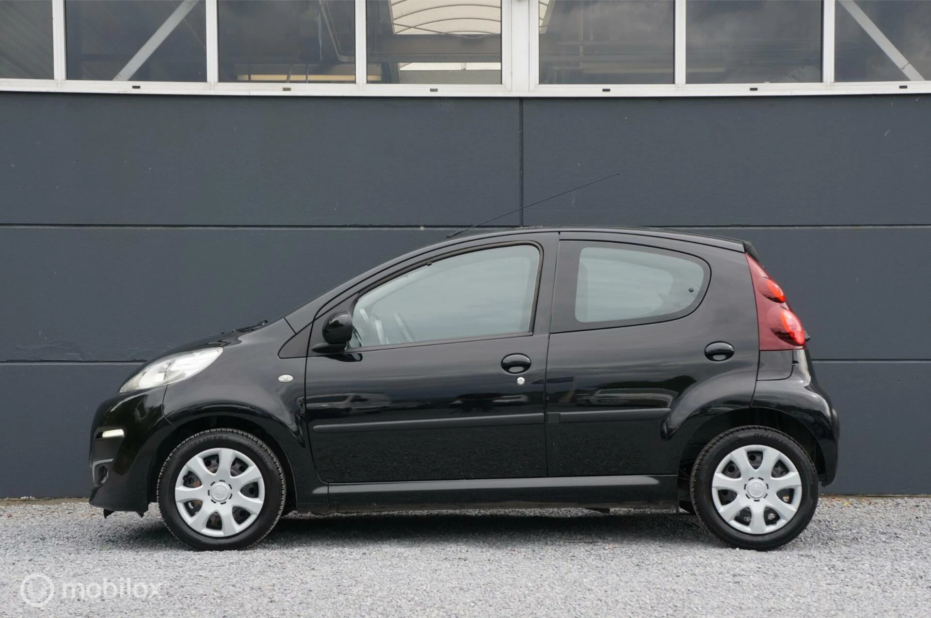 Hoofdafbeelding Peugeot 107