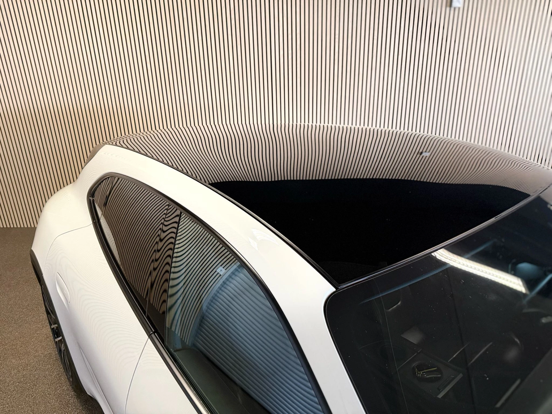Hoofdafbeelding Porsche Taycan