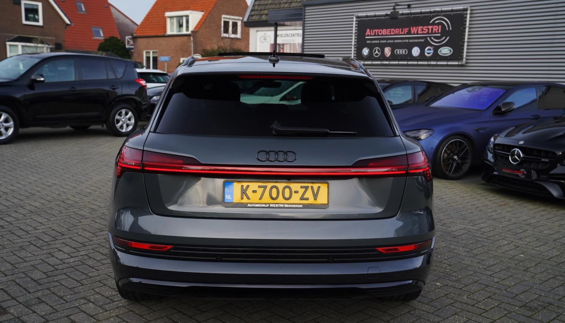 Hoofdafbeelding Audi e-tron