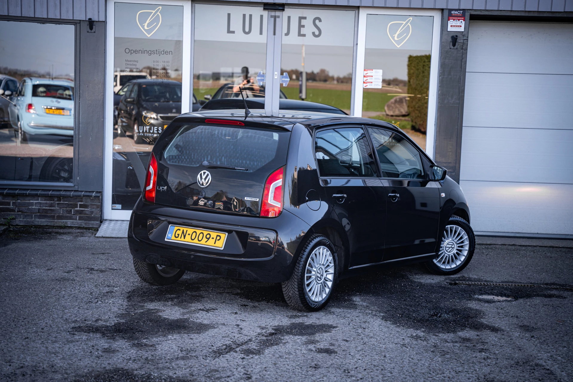 Hoofdafbeelding Volkswagen up!