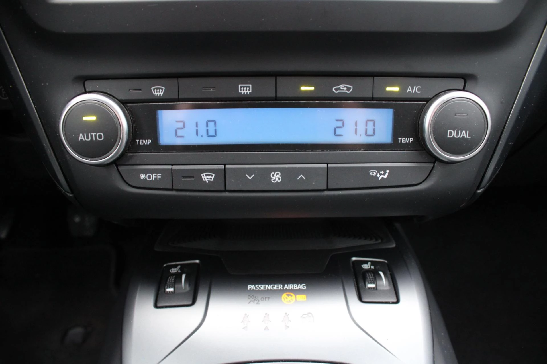 Hoofdafbeelding Toyota Avensis