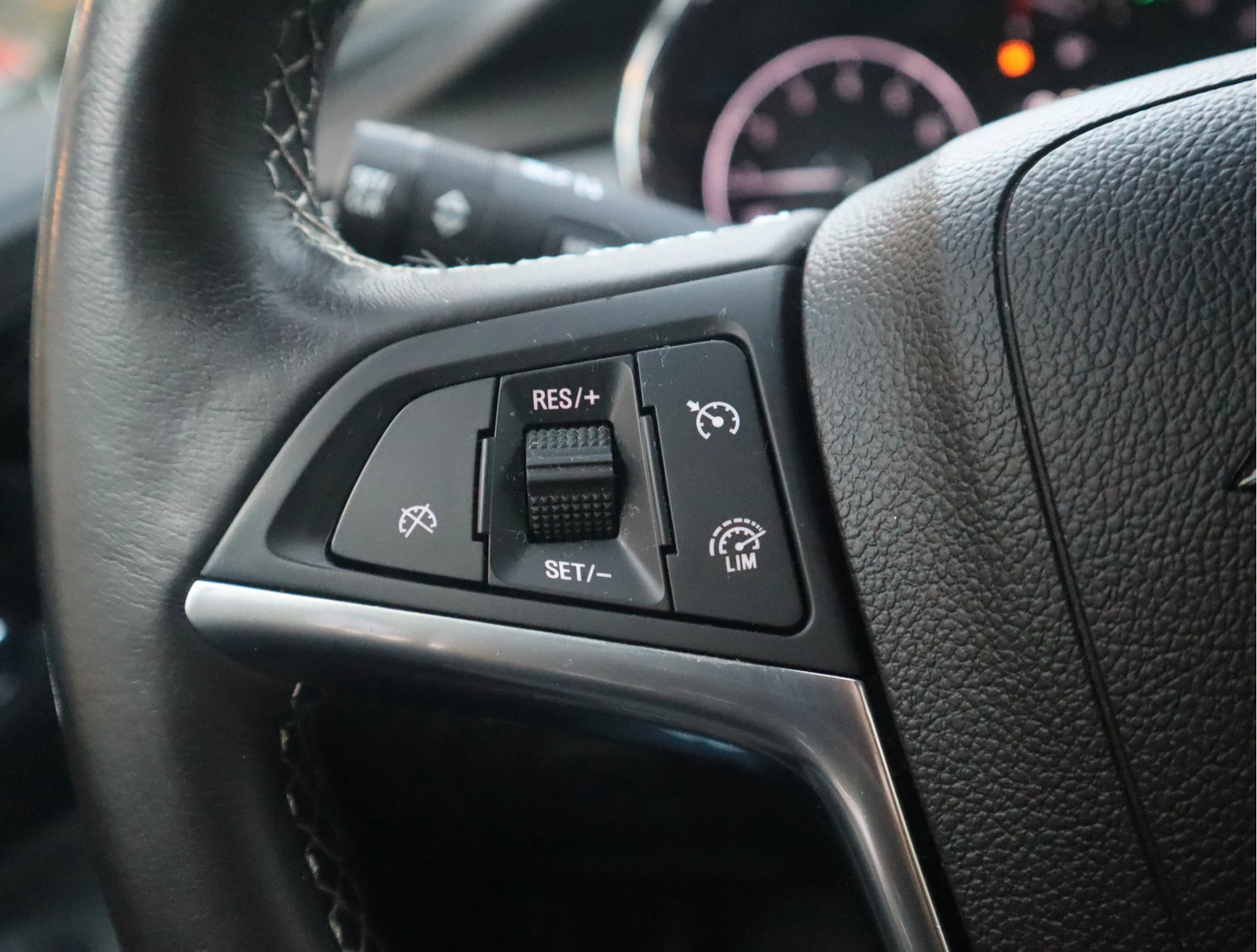 Hoofdafbeelding Opel Mokka X