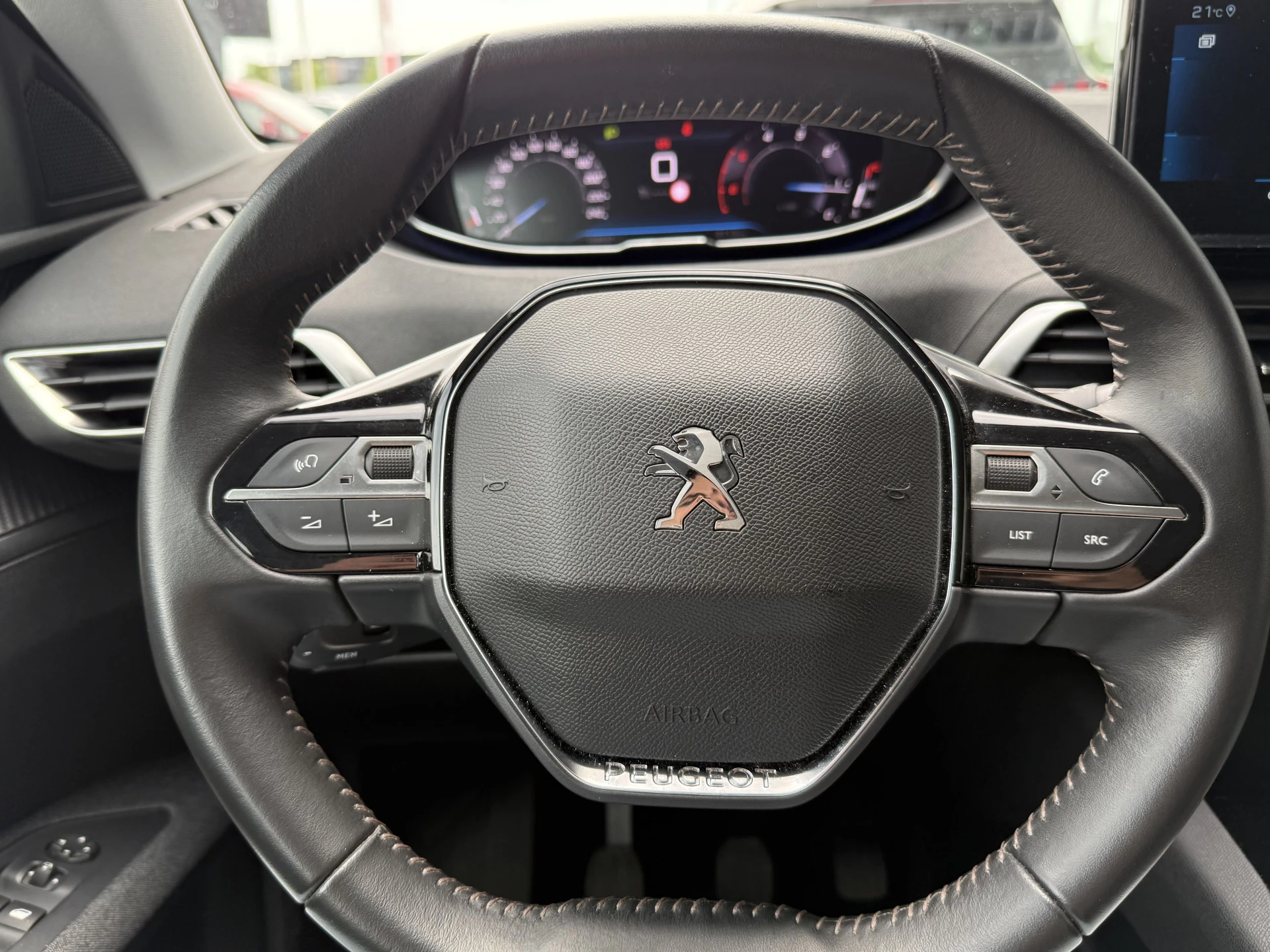 Hoofdafbeelding Peugeot 5008