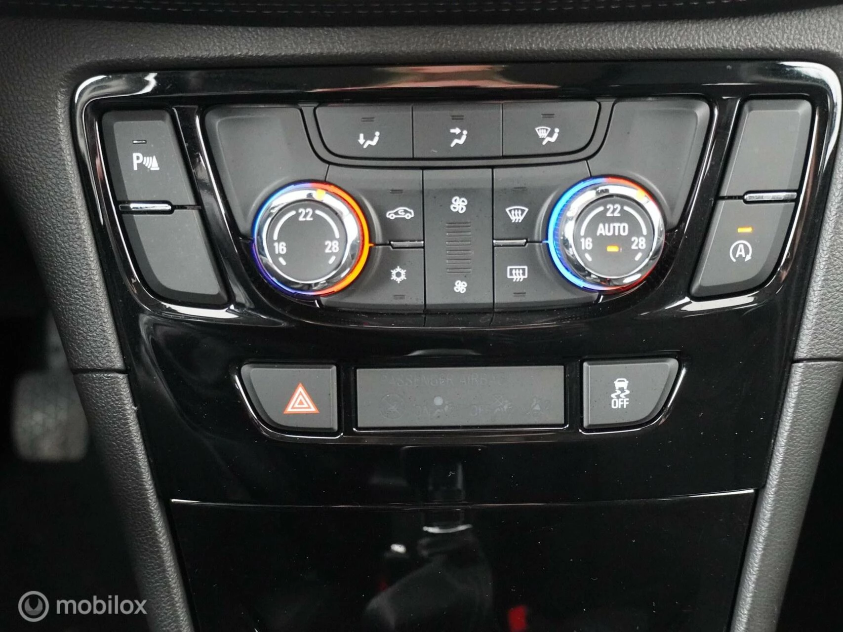 Hoofdafbeelding Opel Mokka X