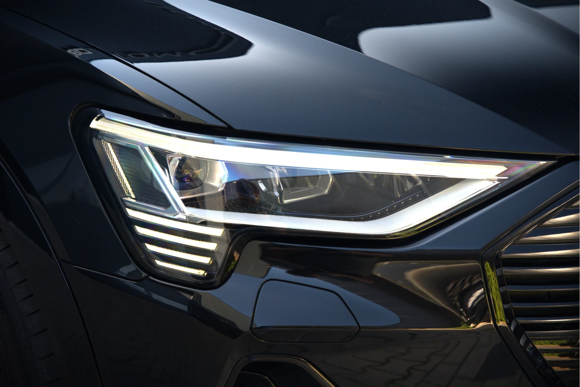 Hoofdafbeelding Audi e-tron