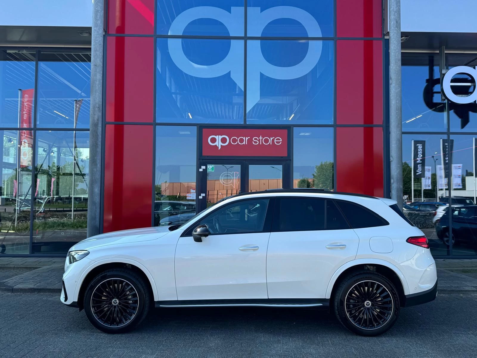 Hoofdafbeelding Mercedes-Benz GLC