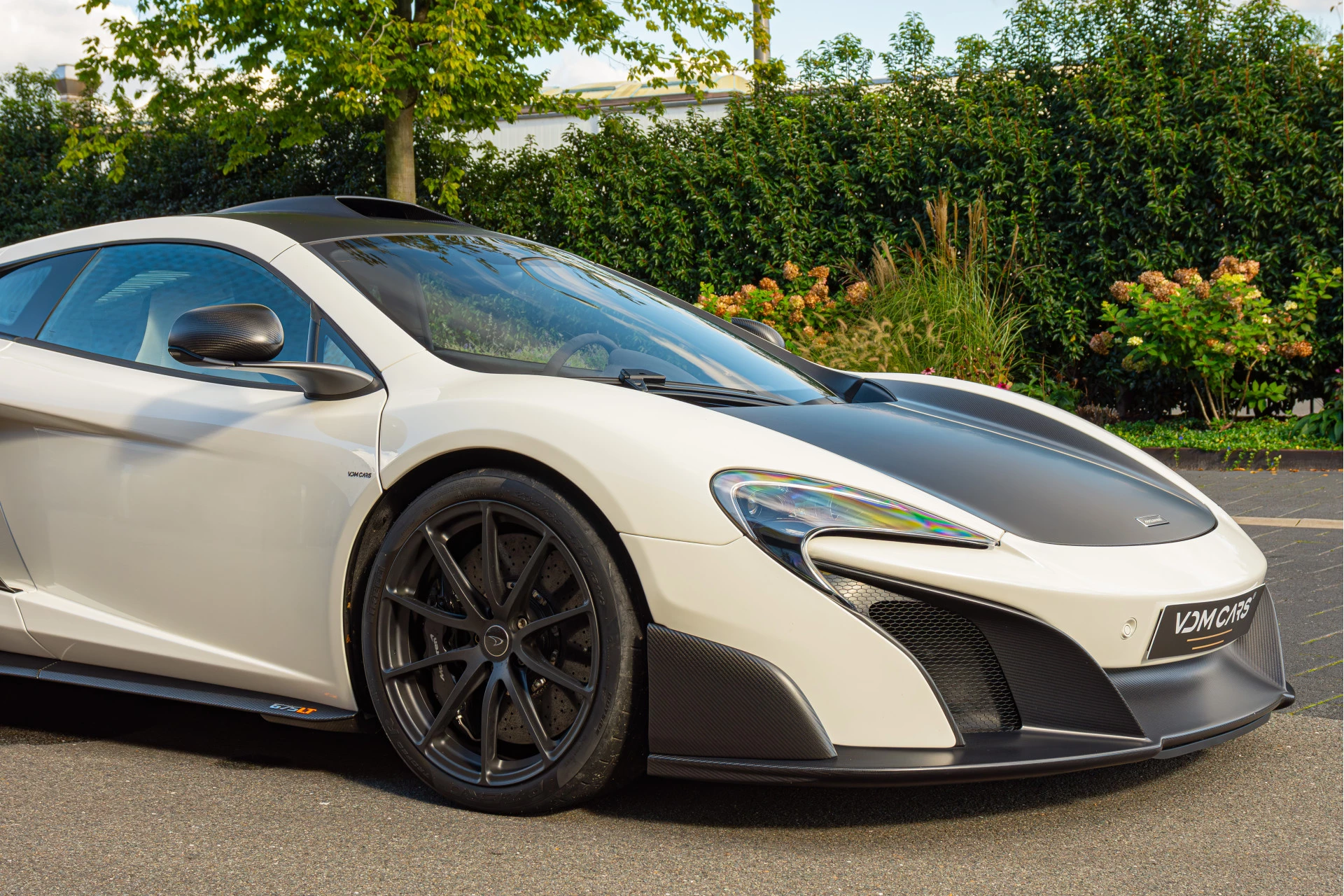 Hoofdafbeelding McLaren 675LT