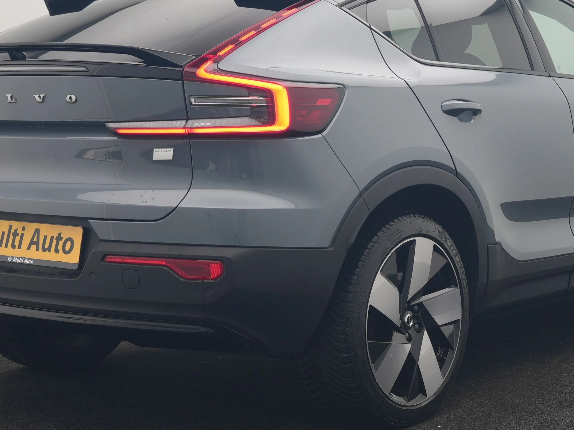 Hoofdafbeelding Volvo C40