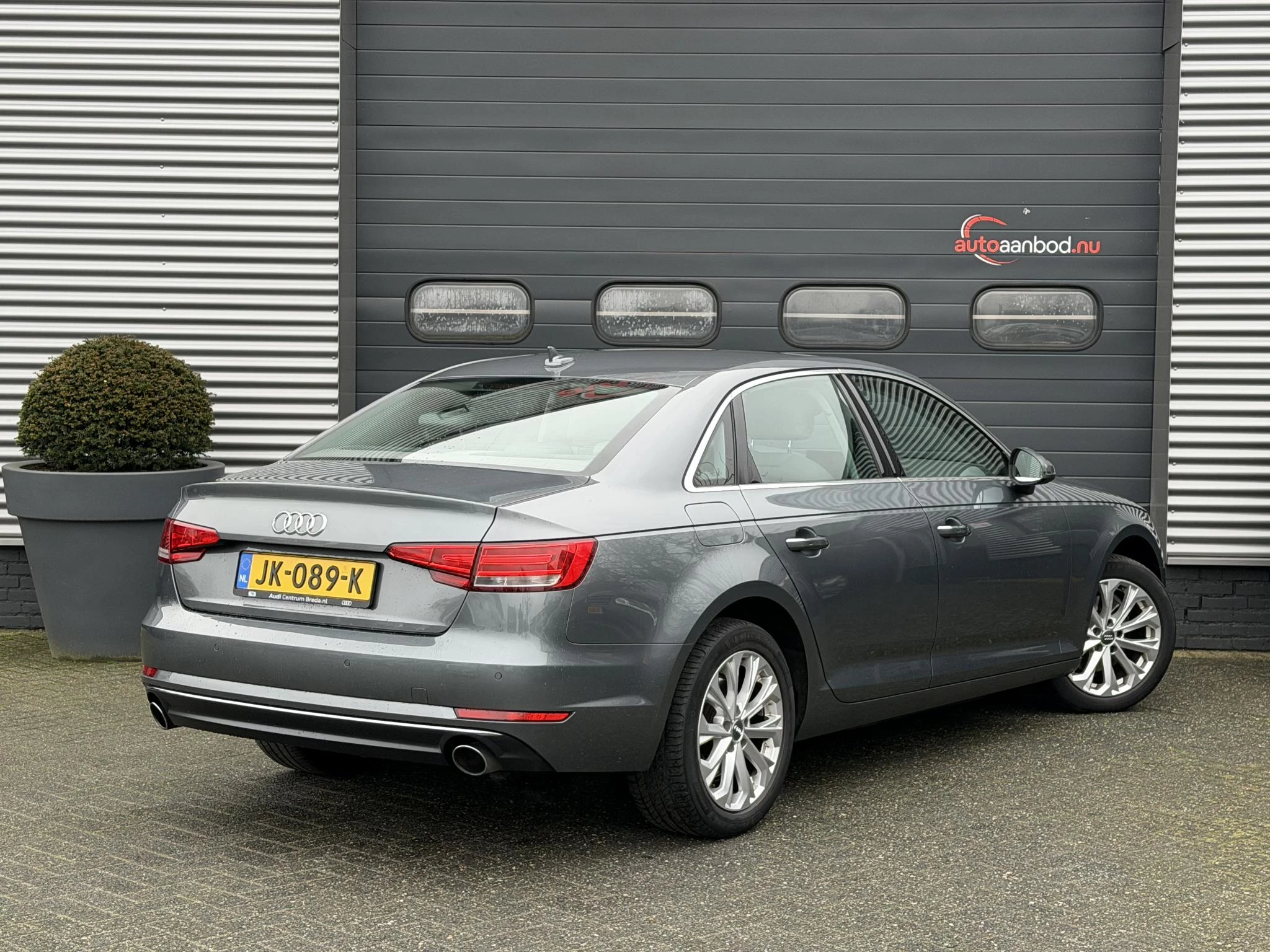 Hoofdafbeelding Audi A4