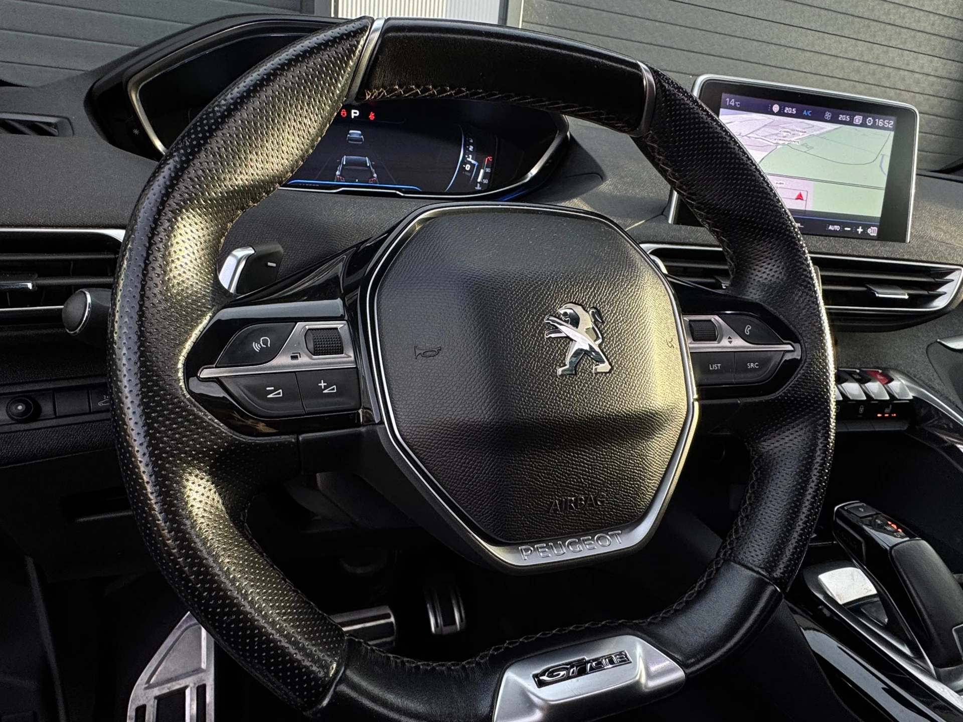 Hoofdafbeelding Peugeot 5008