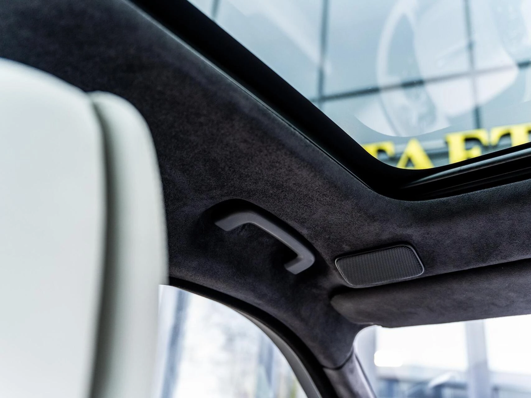 Hoofdafbeelding Land Rover Range Rover Velar