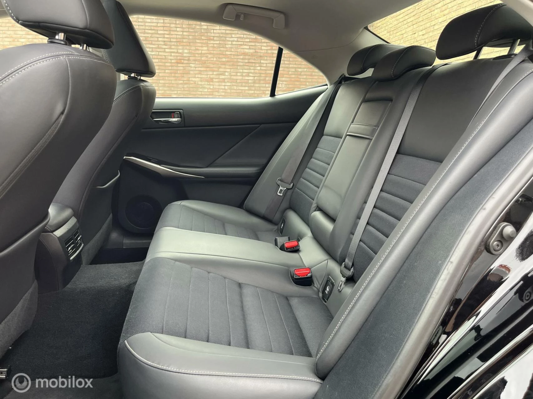Hoofdafbeelding Lexus IS