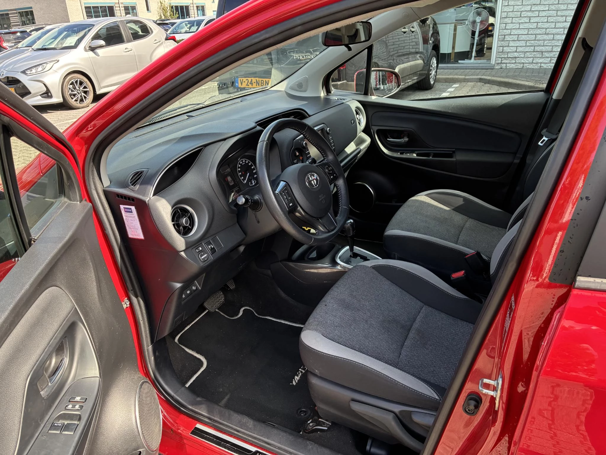 Hoofdafbeelding Toyota Yaris
