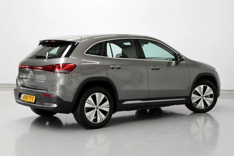 Hoofdafbeelding Mercedes-Benz EQA