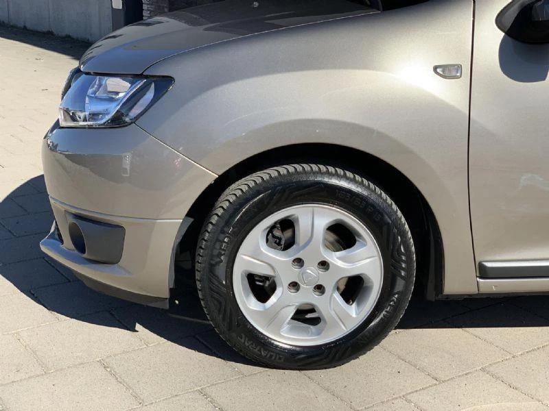 Hoofdafbeelding Dacia Logan