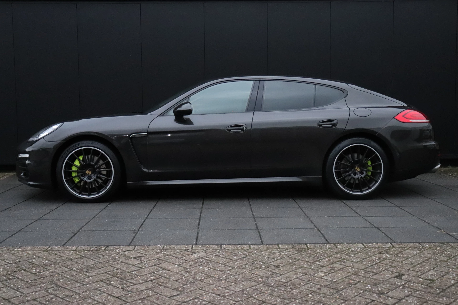 Hoofdafbeelding Porsche Panamera