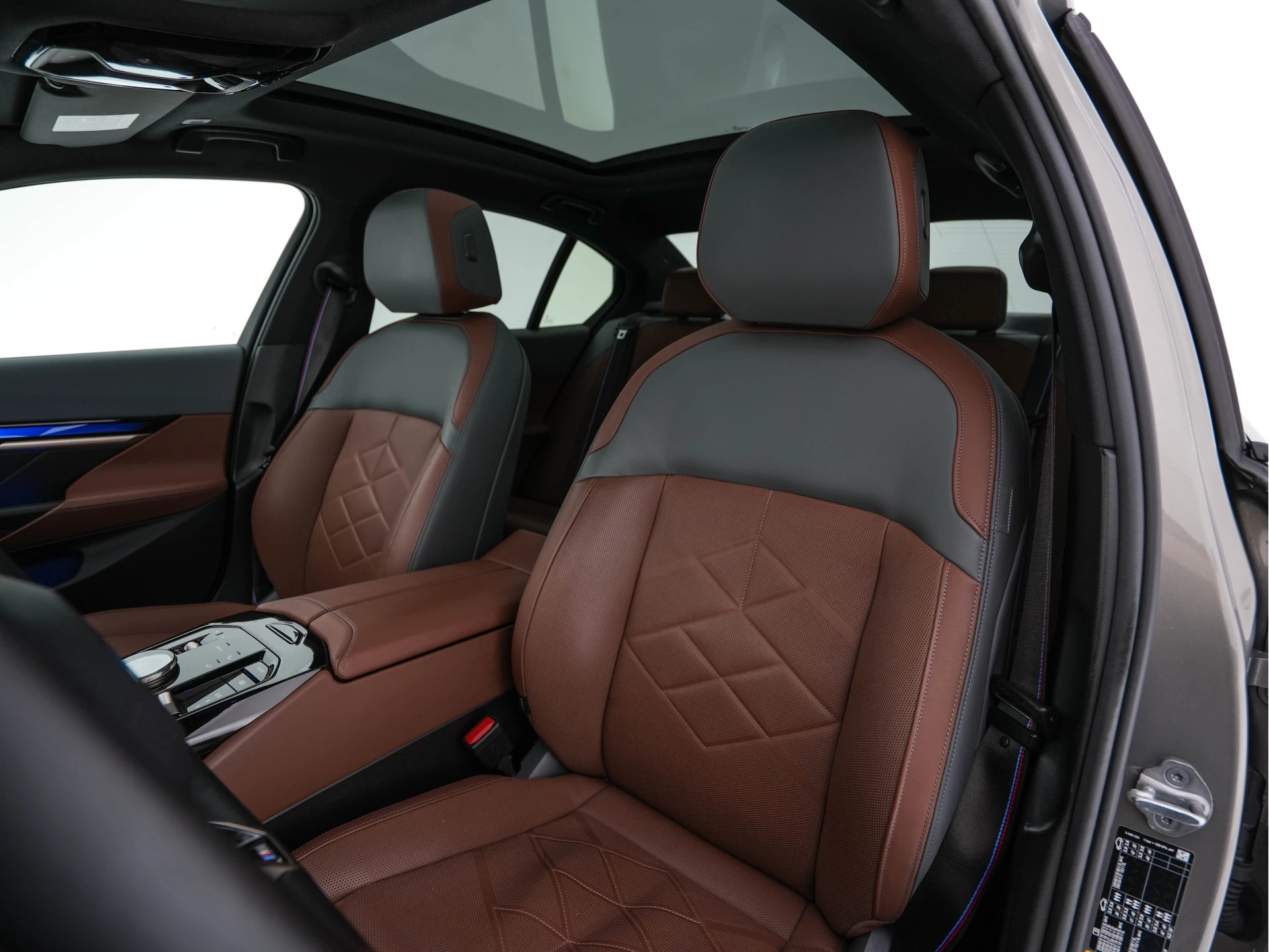 Hoofdafbeelding BMW i5