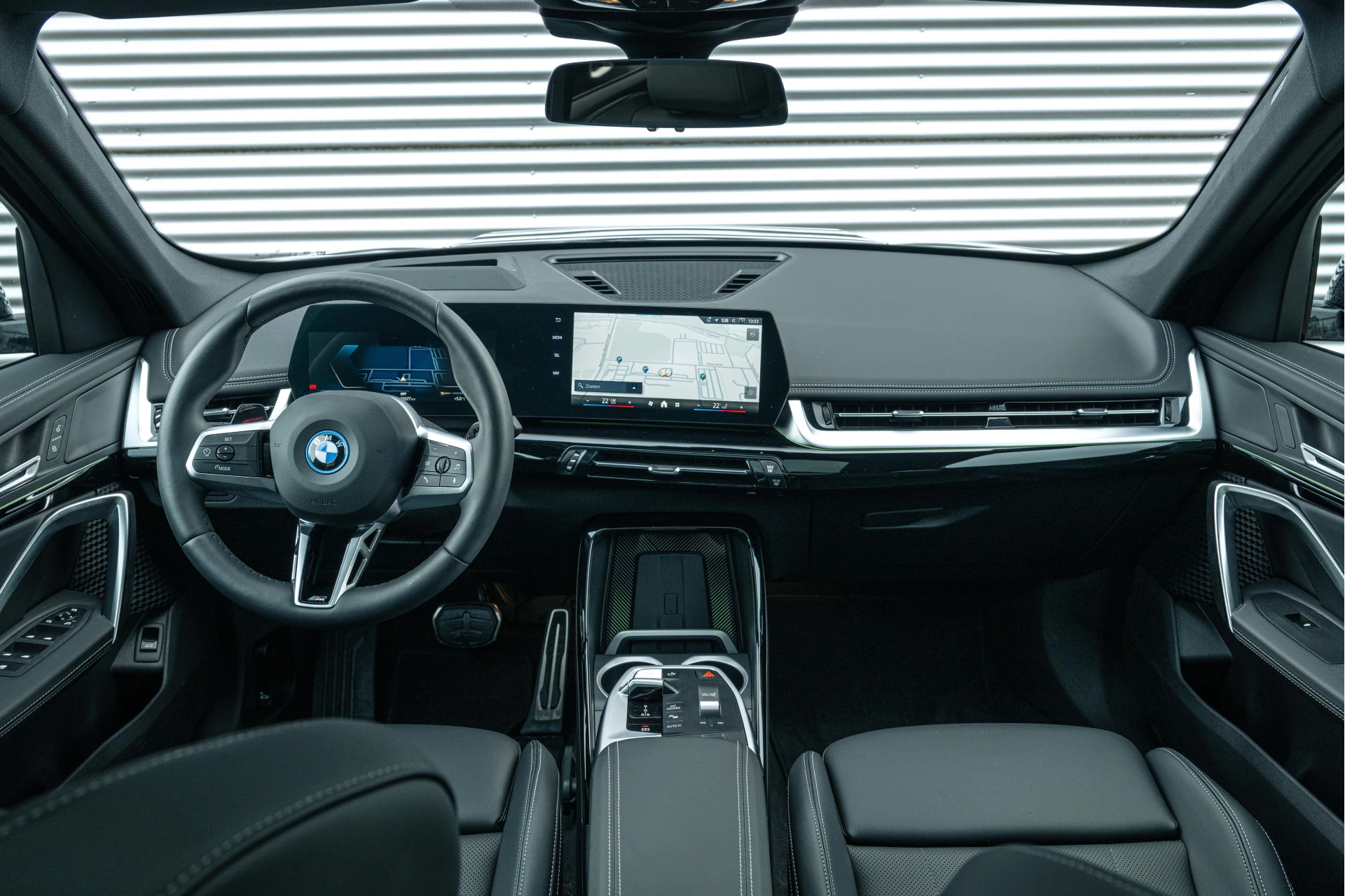 Hoofdafbeelding BMW iX1