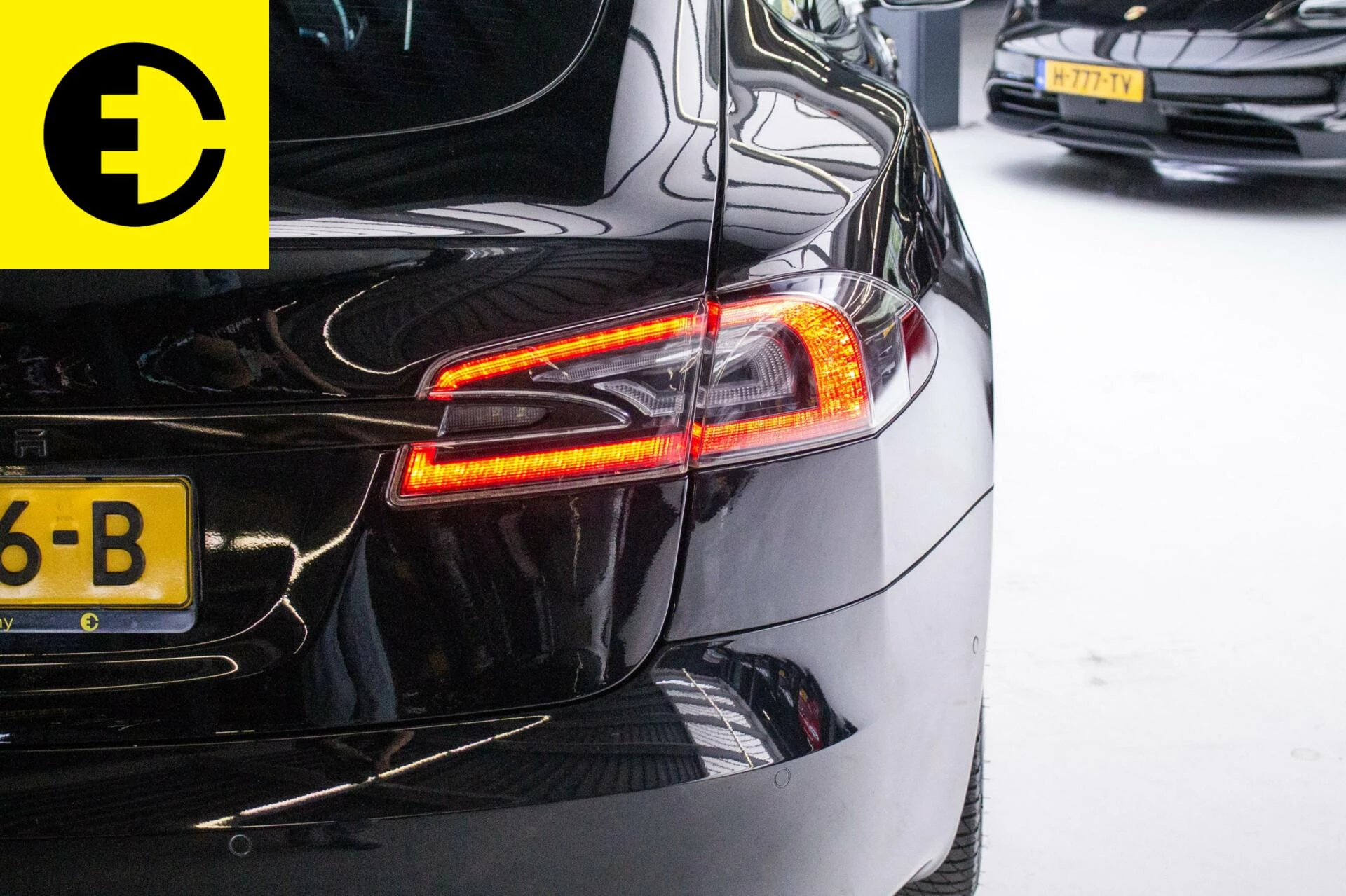 Hoofdafbeelding Tesla Model S