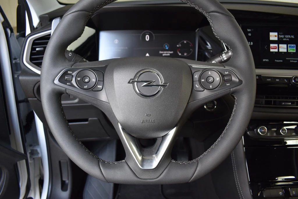 Hoofdafbeelding Opel Grandland