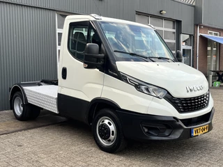 Iveco Daily 40C16 8.7 ton Be-trekker 6600 kg trekgewicht Automaat Airco Cruise control Telefoonverbinding 3-Persoons Schotel Tachograaf Euro 6 be - combi be trekker