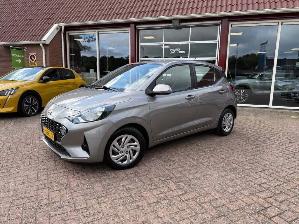 Hoofdafbeelding Hyundai i10