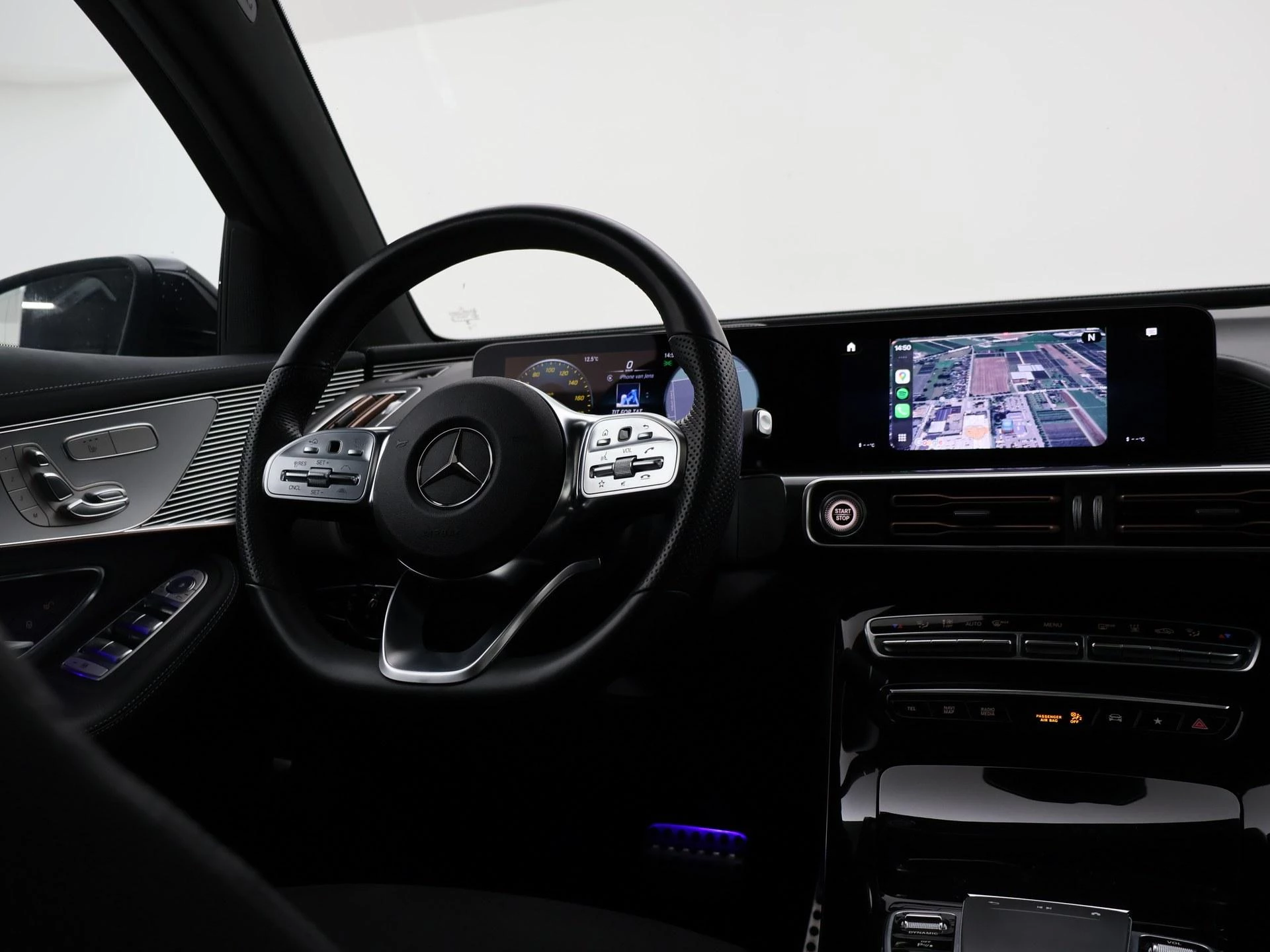 Hoofdafbeelding Mercedes-Benz EQC