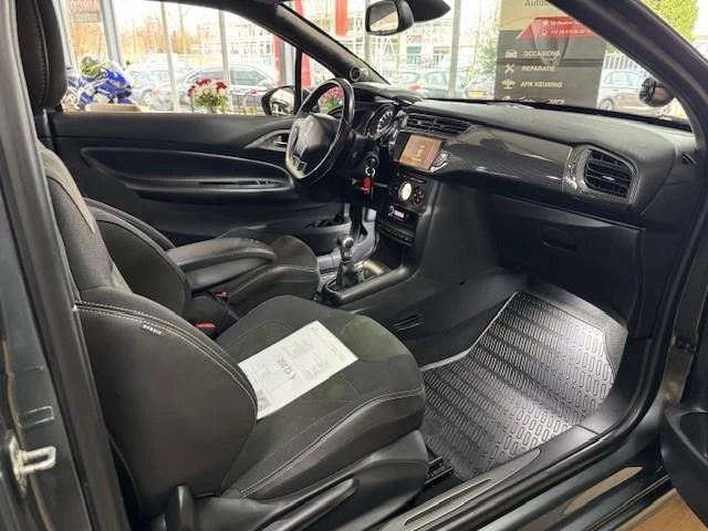 Hoofdafbeelding DS DS 3