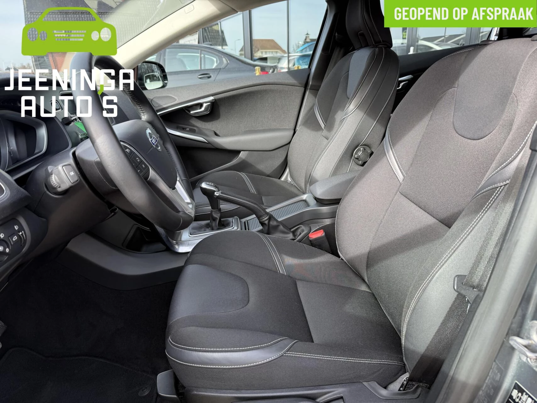 Hoofdafbeelding Volvo V40